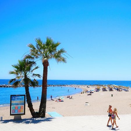 Beachfront Luxury Apartment, Puerto Banus, Marbella Eksteriør billede