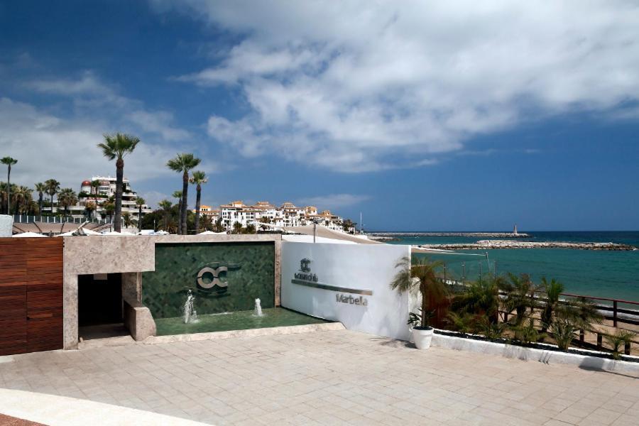 Beachfront Luxury Apartment, Puerto Banus, Marbella Eksteriør billede